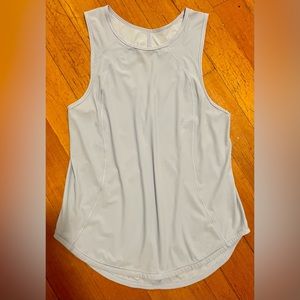 Lululemon lilac/blue workout tank 🏋️‍♀️